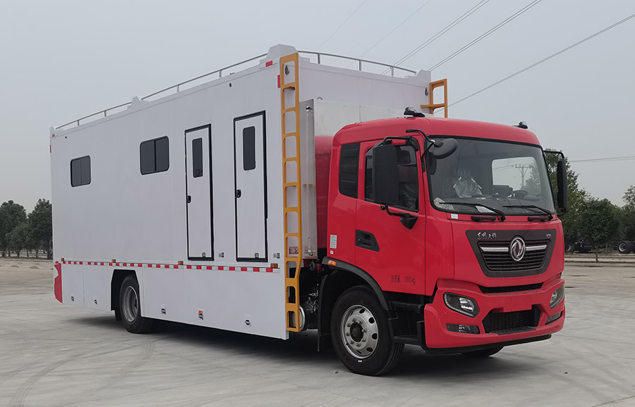 程力牌CL5130XCS6BZ型廁所車