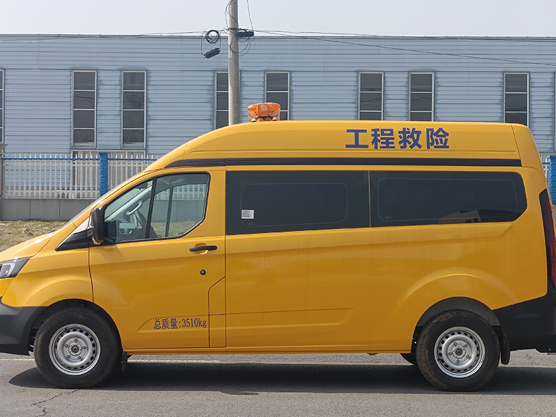 福特V362氣防救險(xiǎn)車