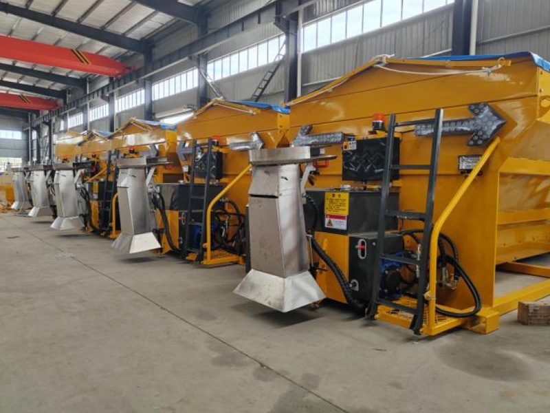 1-12立方融雪撒布機(jī)