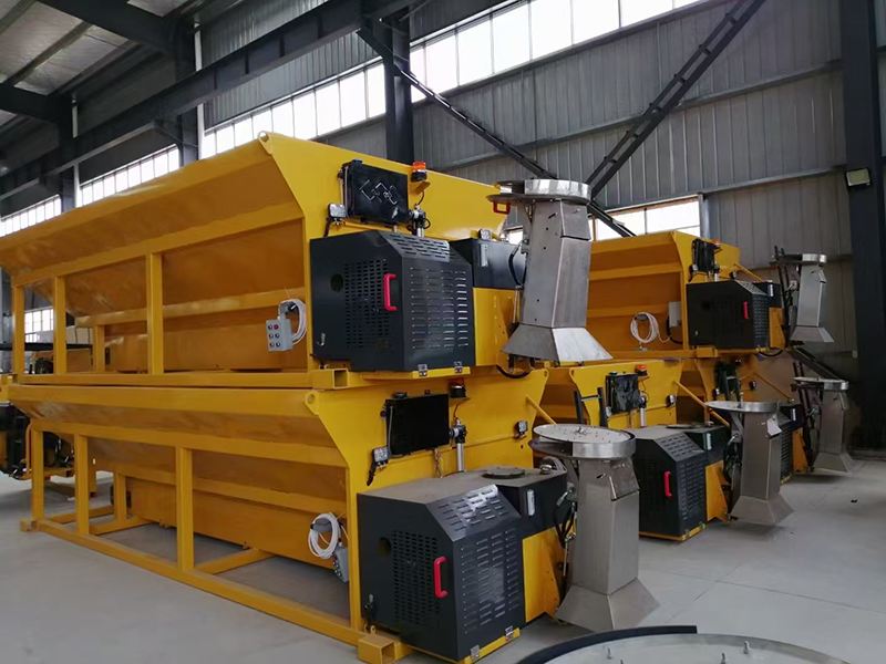 8立方融雪劑撒布機(jī)